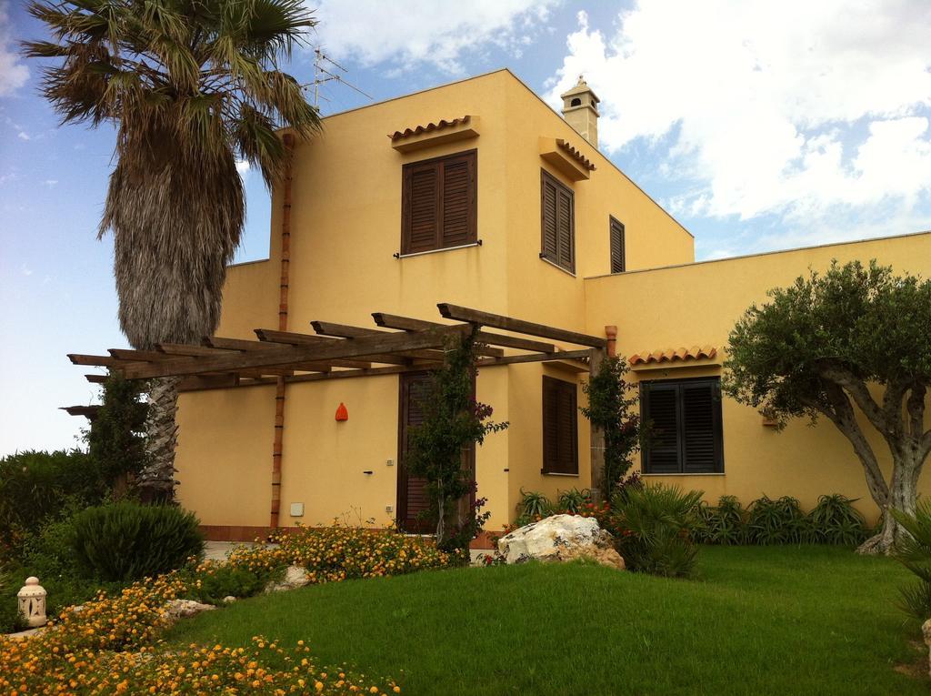 Il Giardino Delle Aloe Guest House Favignana Exterior photo